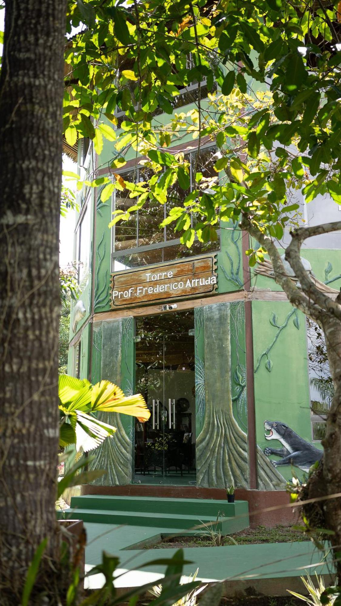 Lodge Evolucao Iranduba
